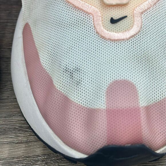 Nike~Women’s~React Escape Run 'Sail Pink Glaze' (CV3817-106)~Size 10 - Picture 4 of 9